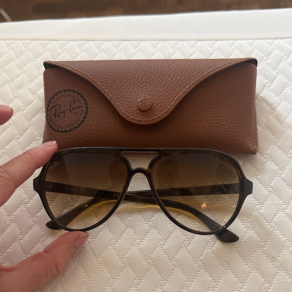 Ray-Ban Black Frame with Brown Gradient Lenses Sunglasses